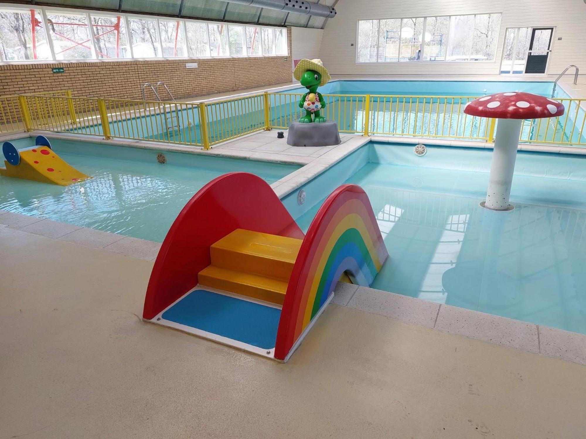 Comfortabel Chalet In Nationaal Park Wateren Extérieur photo